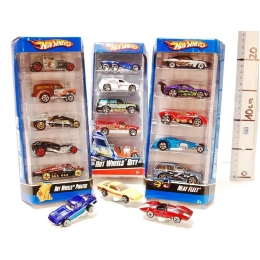 Voiture Hot wheels set de 5 p. ass